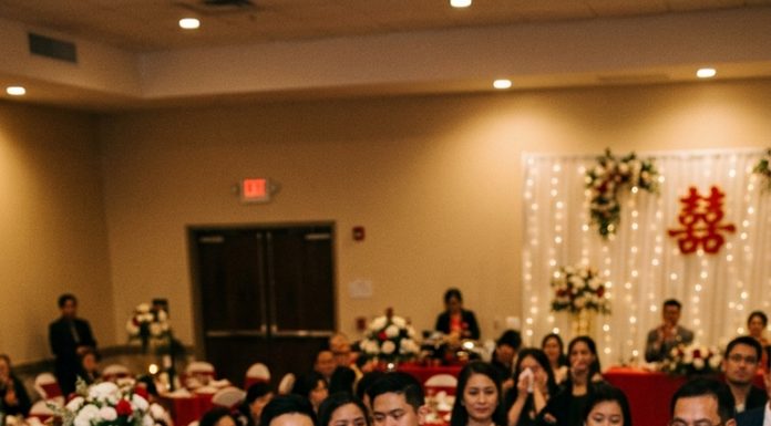 23 năm trước, ông vô tình làm lạc m//ất đứa con tr//ai 3 tuổi… nỗi day dứ//t theo ông suốt cả cuộc đời. Cho đến một ngày, khi đi dự đám cưới con gái của bạn học cũ, ông bất ngờ sững sờ trước một hành động rất quen thuộc của chú rể…