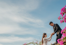 Mẹ chồng để con dâu trèo tường vào nhà, ai ngờ tối hôm ấy con dâu khiến bà run sợ