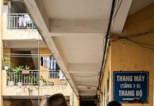 Bố vợ lên vay tiền chữa bệnh, con rể không cho gặp còn nói 1 câu khiến ông bỏ về ngay lập tức… và 3 năm sau, người con rể phải q..u/ỳ xuống xin tha th..ứ vì…!