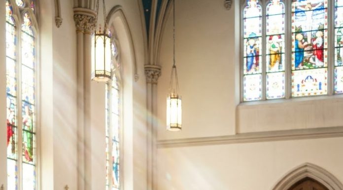 Sign the prenup now, Clara, or you’ll leave this cathedral in handcuffs!” Nathaniel screamed while his mother shoved the papers at my bruised shoulder. They thought tearing my dress would break me, completely unaware that 100 armed royal knights were currently breaking down the oak doors to bankrupt his empire