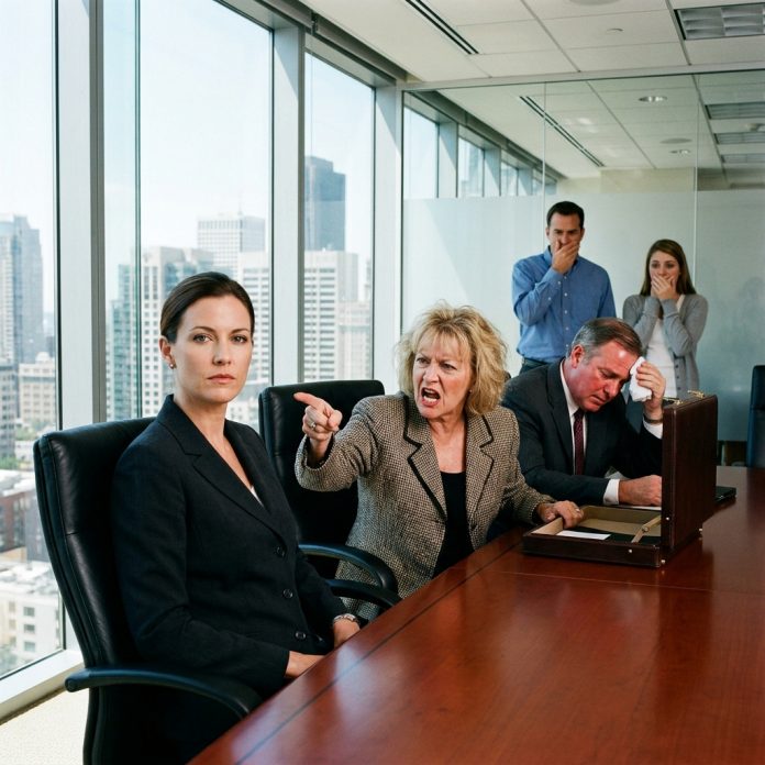 Family_confrontation_in_law_firm_202607100142