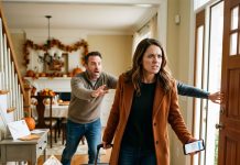 At 2 a.m., my husband texted me that he knew I had paid $500,000 for the house, but his mother still didn’t want me at Thanksgiving dinner. I simply replied, Alright. That night, I was done being used. Then I made my final move—and no one was prepared for what came next.